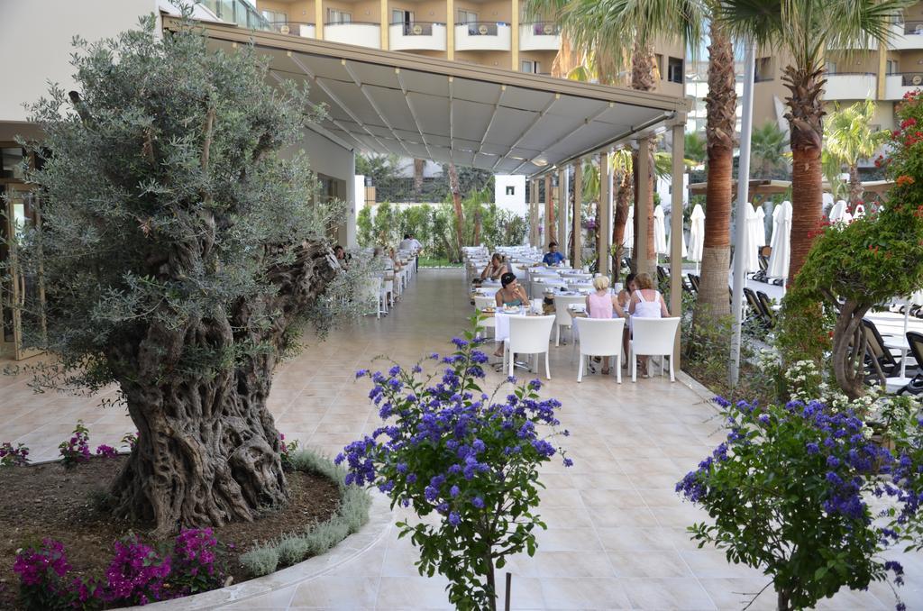 Port Side Resort Hotel Εξωτερικό φωτογραφία