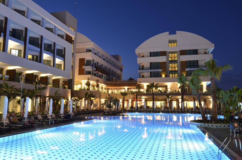 Port Side Resort Hotel Εξωτερικό φωτογραφία